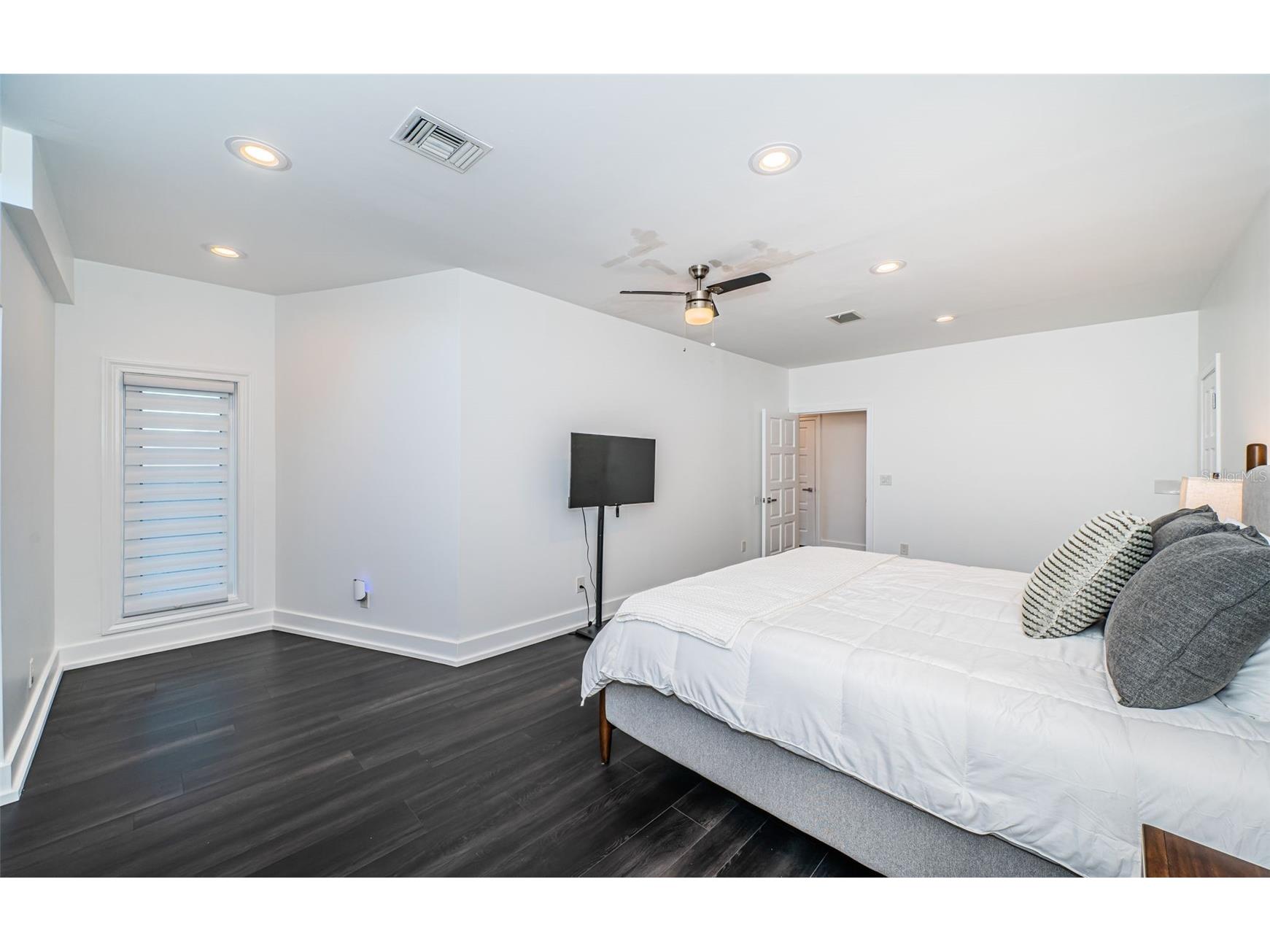 5212 62nd Avenue S Saint Petersburg FL 33715 - MAXIMO CHANNEL TB8472517 image65