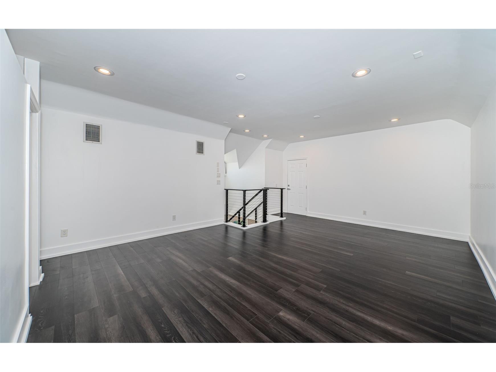 5212 62nd Avenue S Saint Petersburg FL 33715 - MAXIMO CHANNEL TB8472517 image69