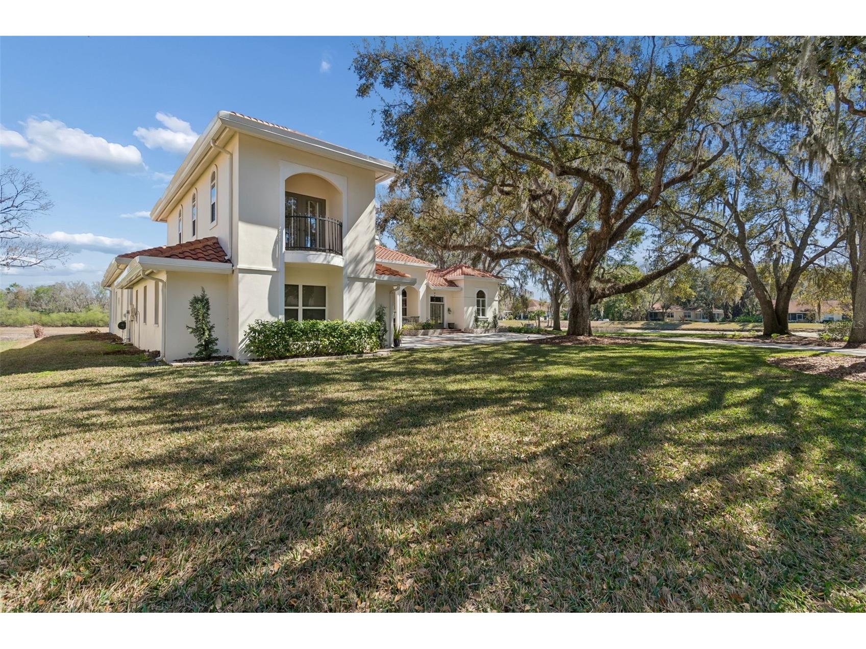 5212 Golf Links Boulevard Zephyrhills FL 33541 A4681585 image1