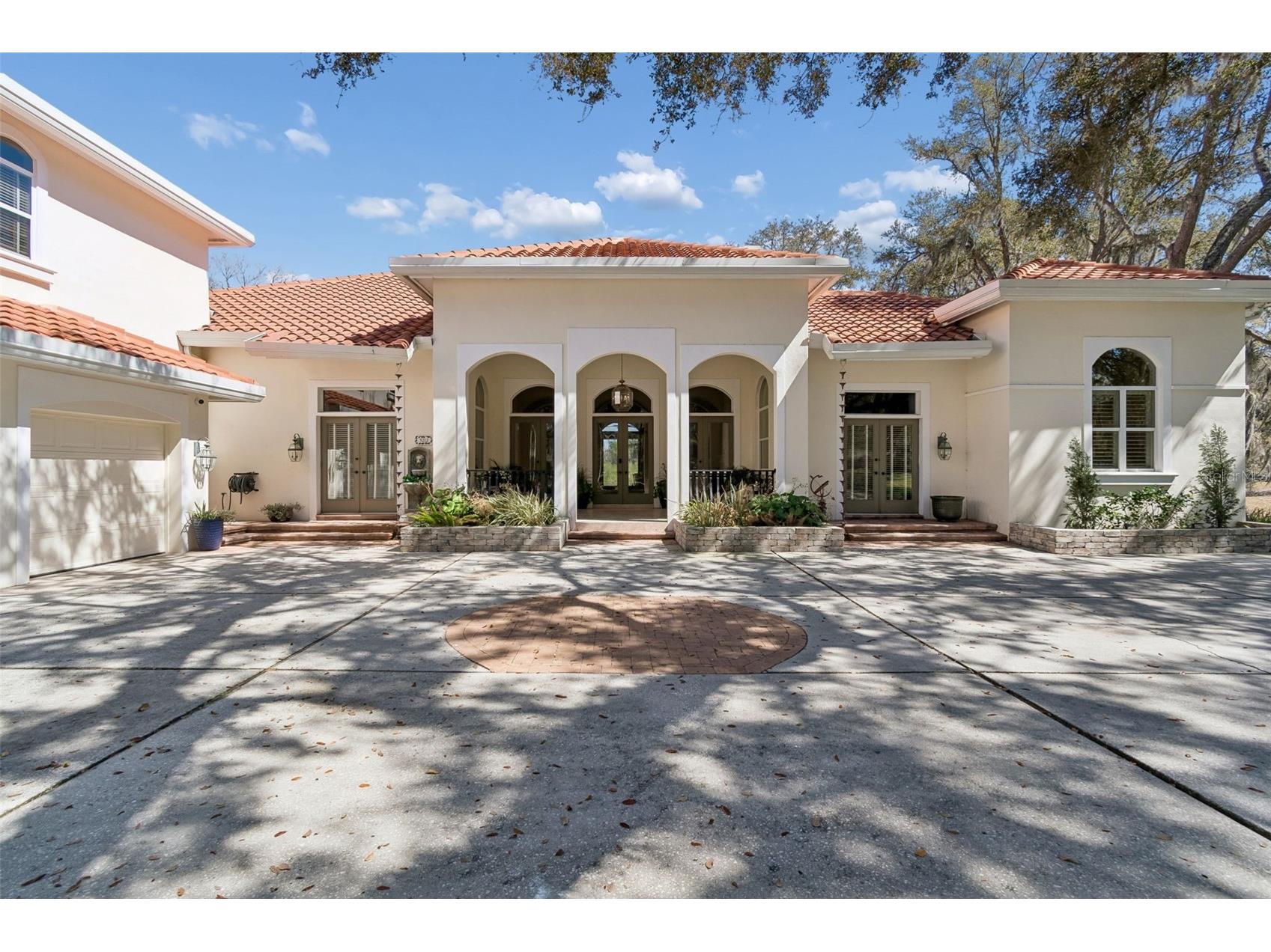 5212 Golf Links Boulevard Zephyrhills FL 33541 A4681585 image2
