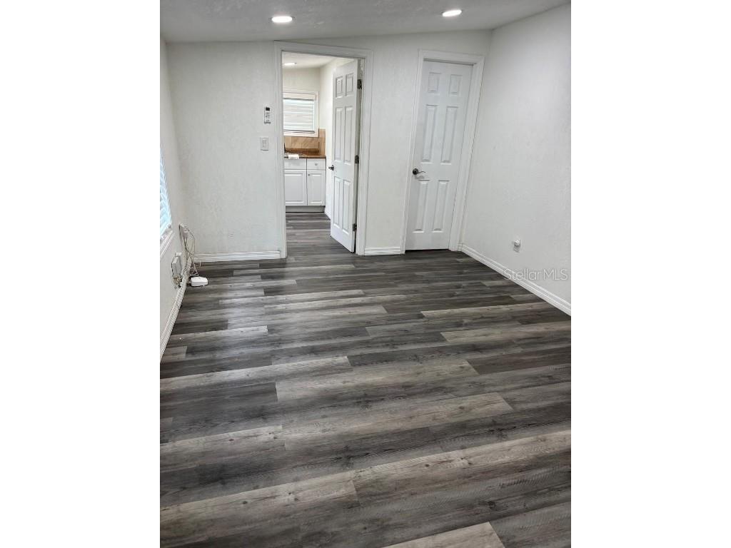 5212 Lahaina Drive Sarasota FL 34232 A4674005 image19