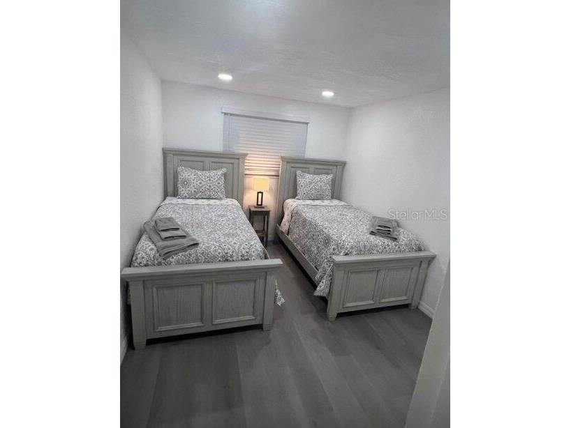 5212 Lahaina Drive Sarasota FL 34232 A4674005 image9