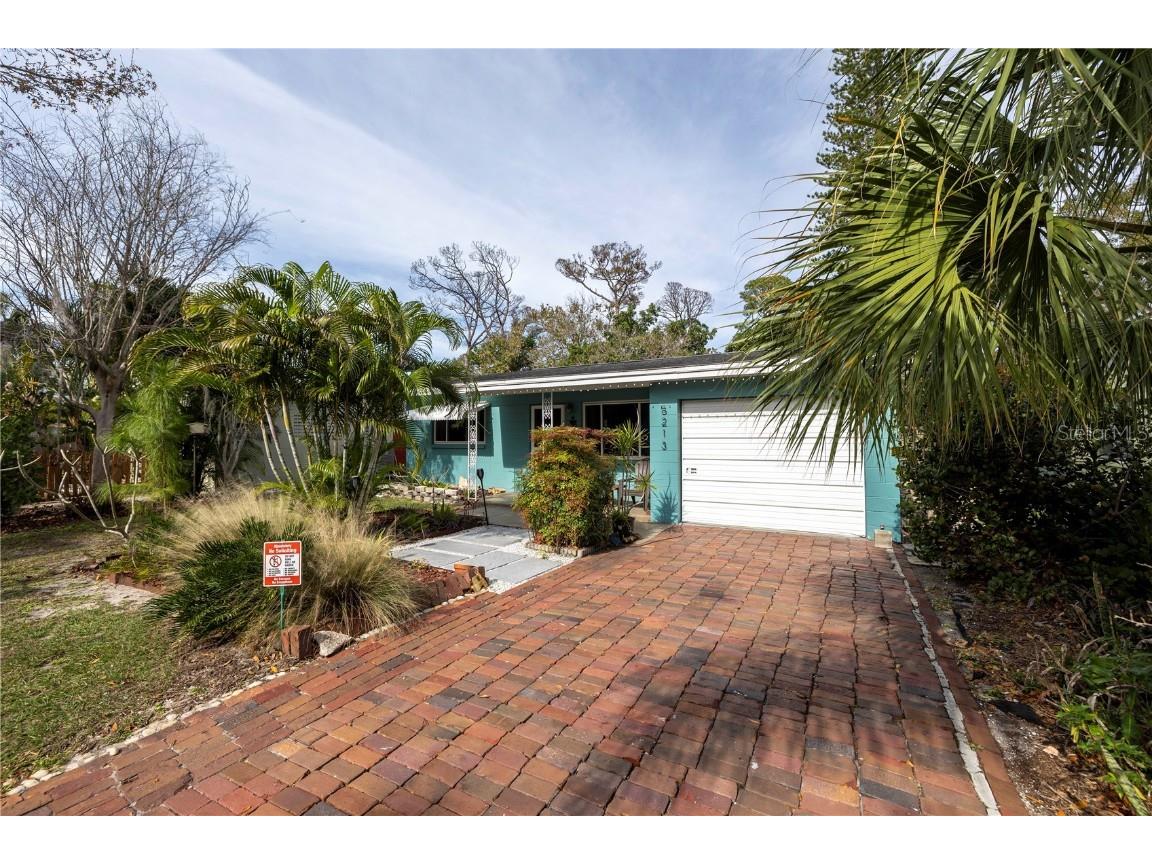 5213 16th Avenue S Gulfport FL 33707 U8227235 image1