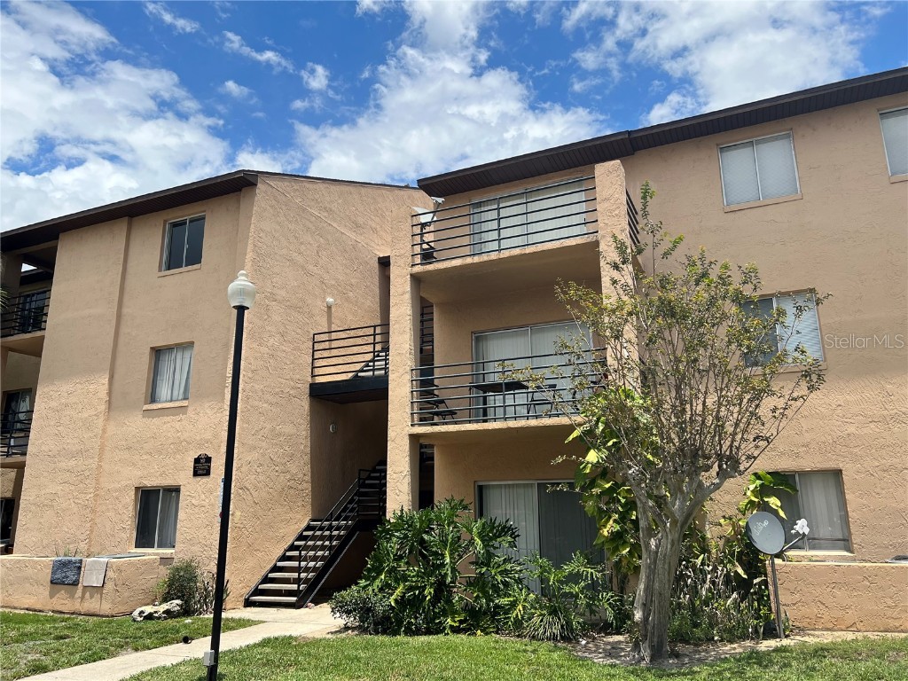 5213 Via Hacienda Circle #B306 Orlando FL 32839 O6119051 image1