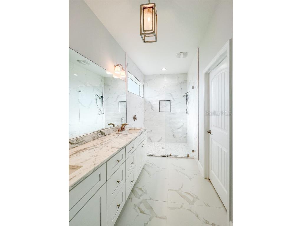 5213 Willow Lake Court Sarasota FL 34233 D6140888 image17