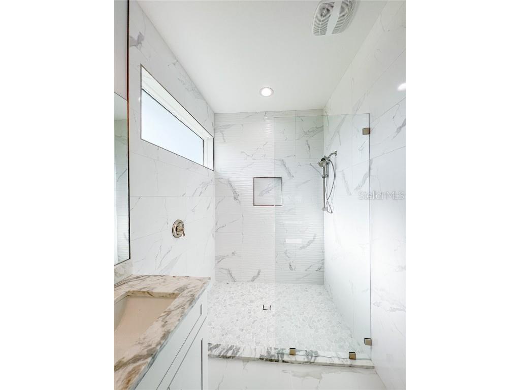 5213 Willow Lake Court Sarasota FL 34233 D6140888 image18