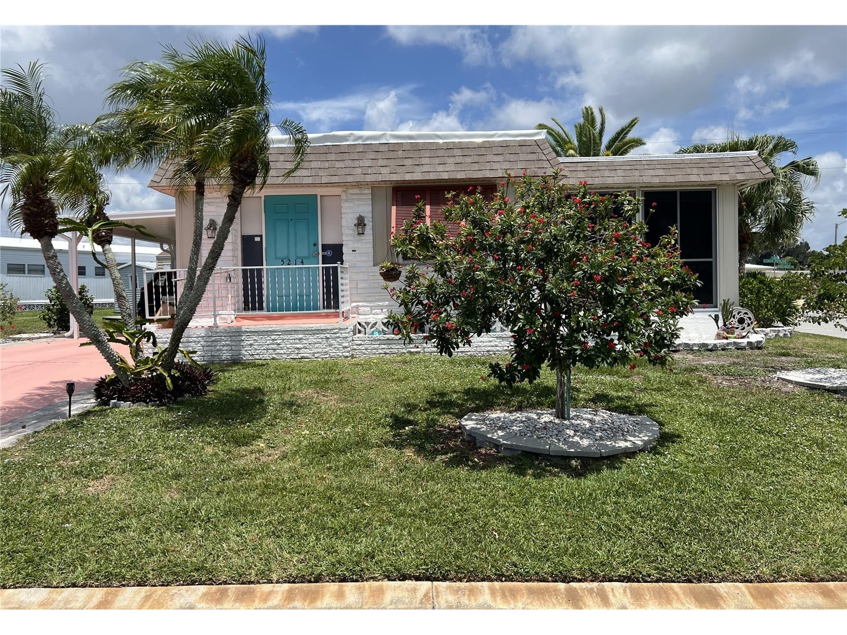5214 Beechmont Avenue Sarasota FL 34234 A4684037 image2