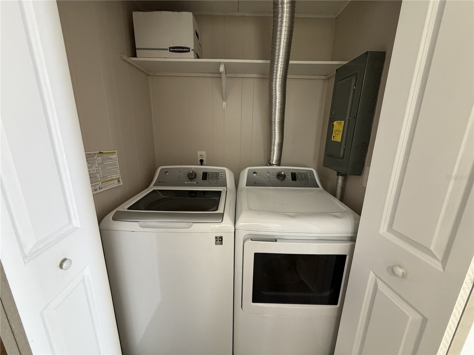 5214 Beechmont Avenue Sarasota FL 34234 A4684037 image28