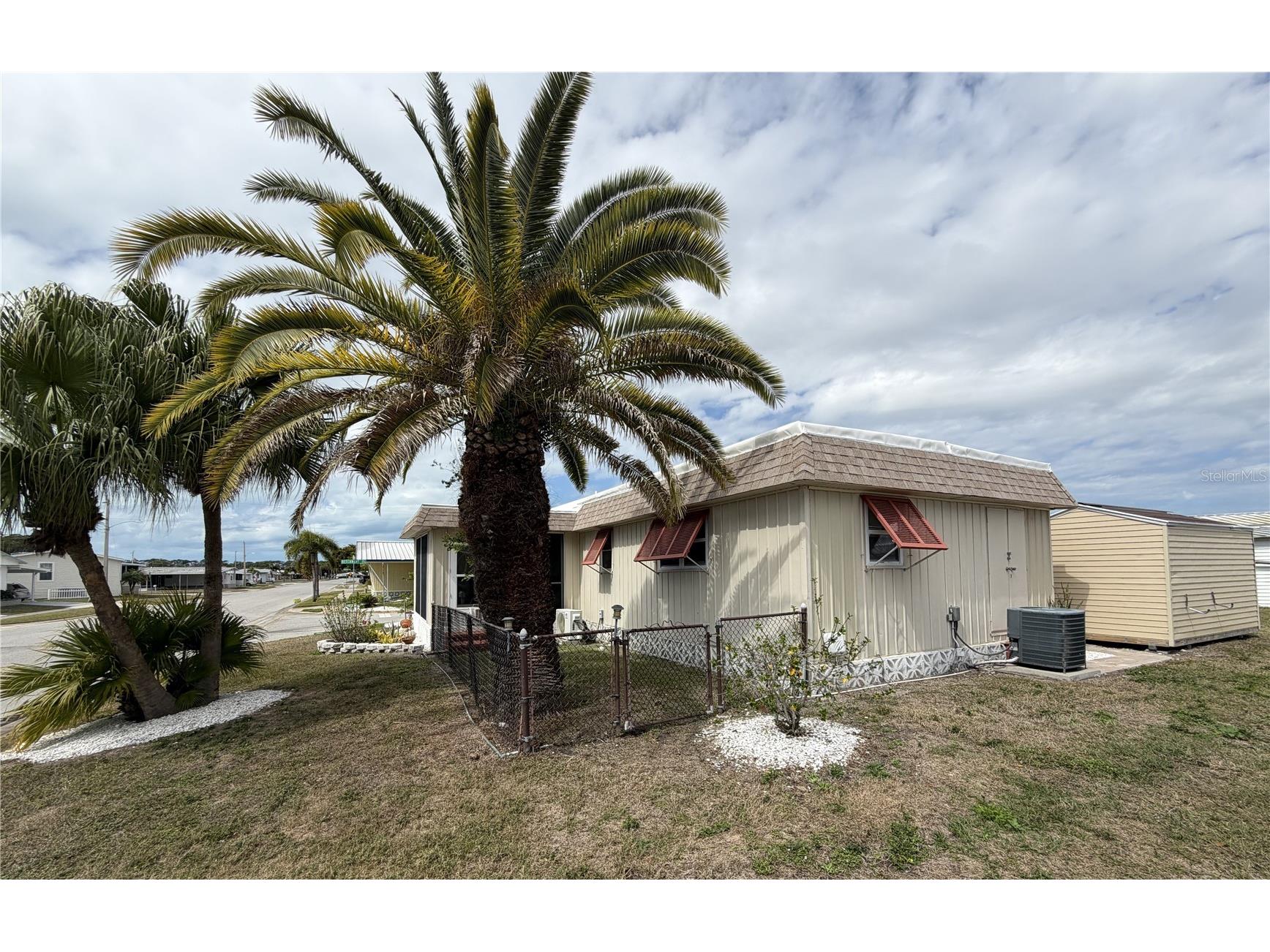 5214 Beechmont Avenue Sarasota FL 34234 A4684037 image6