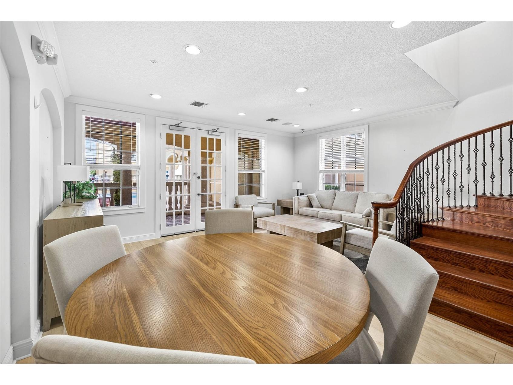 5214 Hampton Beach Place Tampa FL 33609 TB8421028 image38