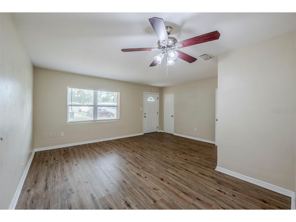 5214 Montague Place Orlando FL 32808 O6339224 image8