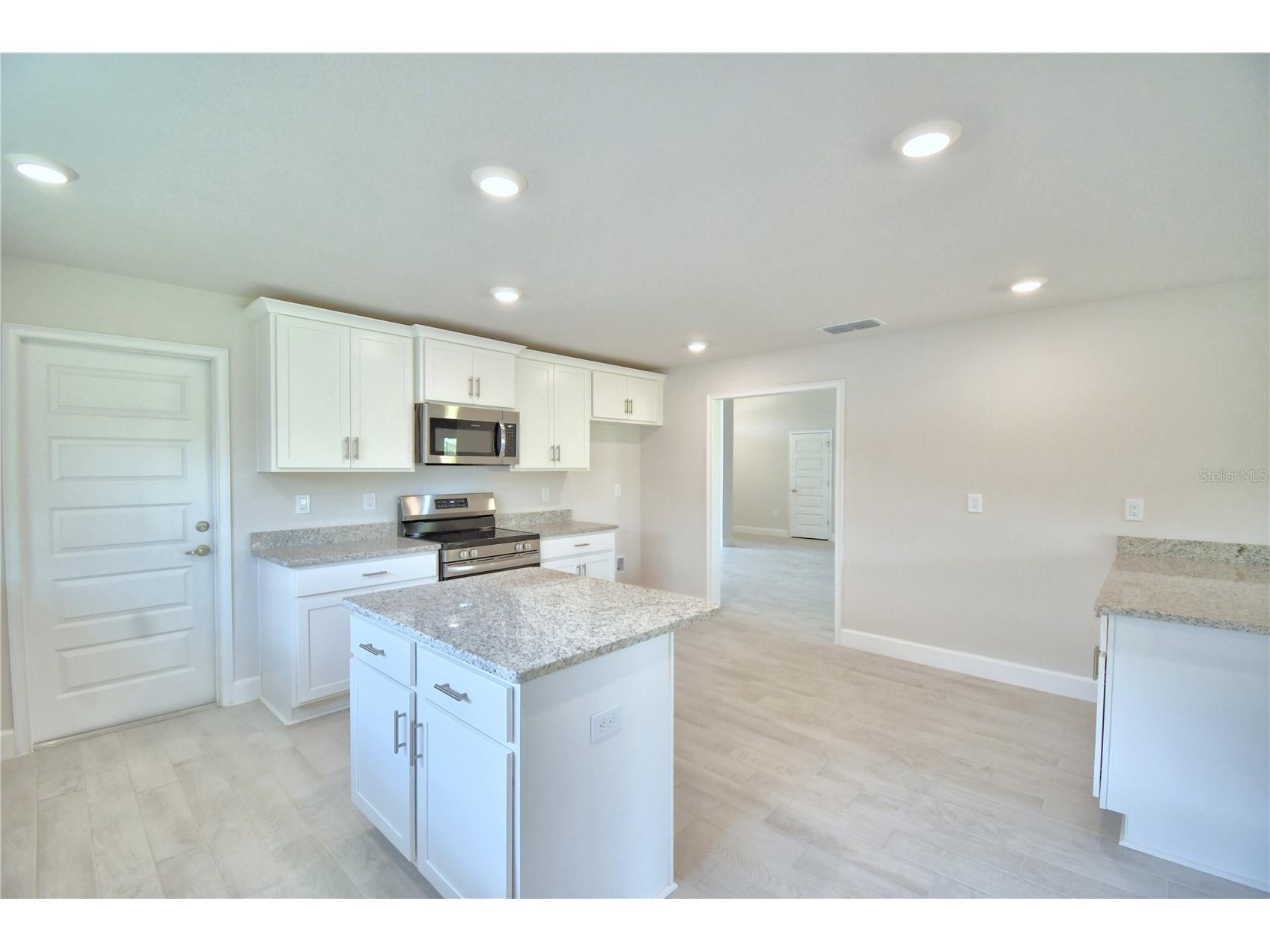 5214 Tennessee Ridge Court Auburndale FL 33823 - LAKE JULIANA L4955244 image18