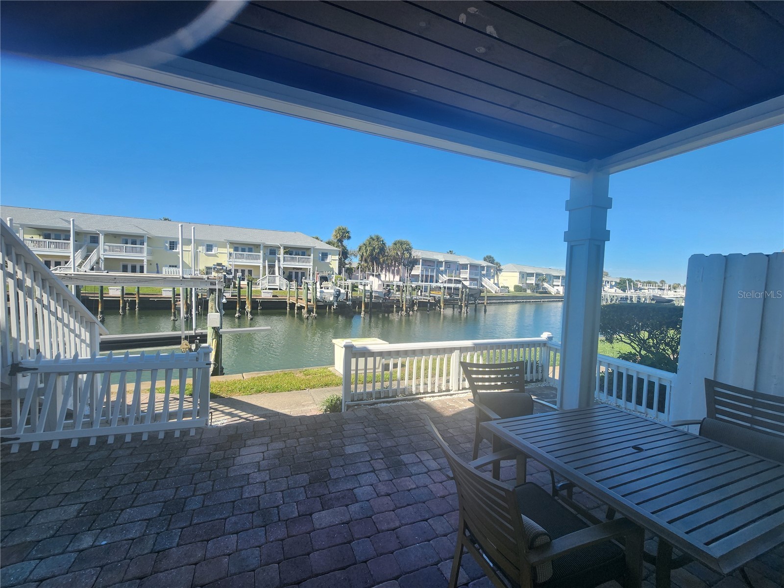 5215 Coquina Key Drive SE #B Saint Petersburg FL 33705 TB8379477 image21