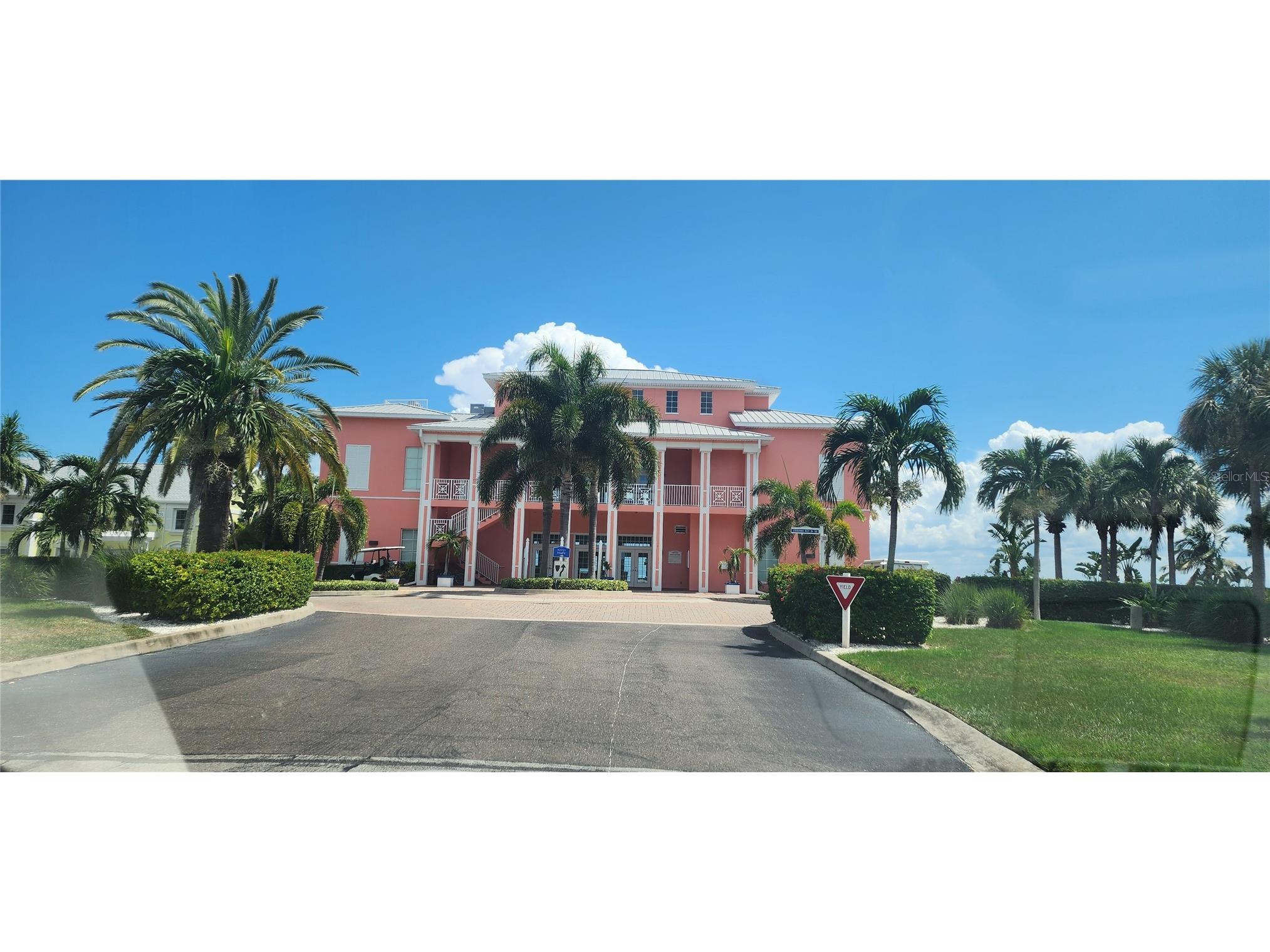 5215 Coquina Key Drive SE #B Saint Petersburg FL 33705 TB8379477 image27