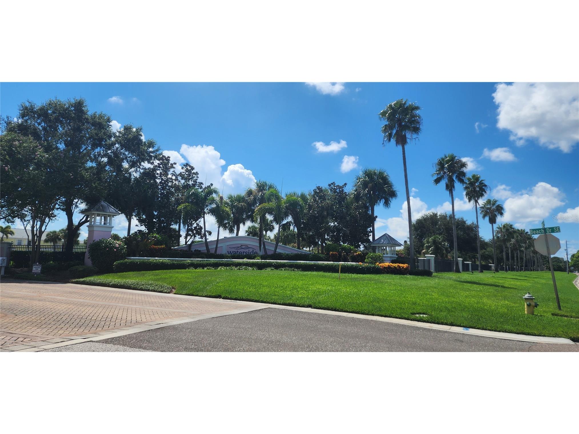 5215 Coquina Key Drive SE #B Saint Petersburg FL 33705 TB8379477 image37