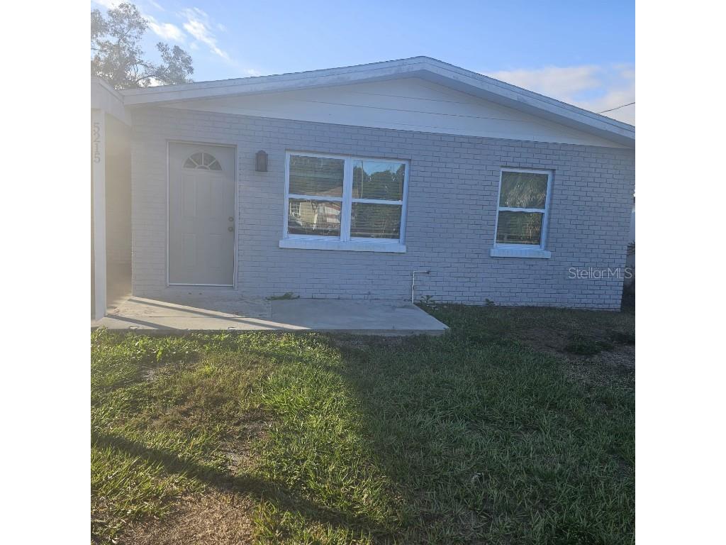 5215 E 17th Avenue Tampa FL 33619 TB8454932 image1