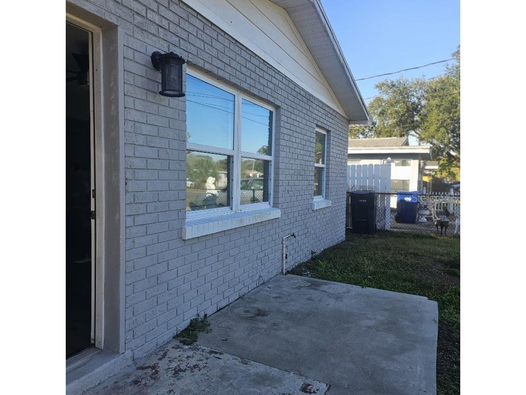 5215 E 17th Avenue Tampa FL 33619 TB8454932 image10