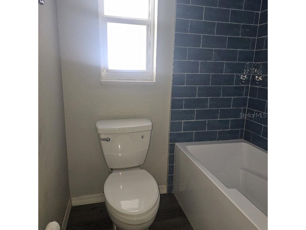 5215 E 17th Avenue Tampa FL 33619 TB8454932 image16