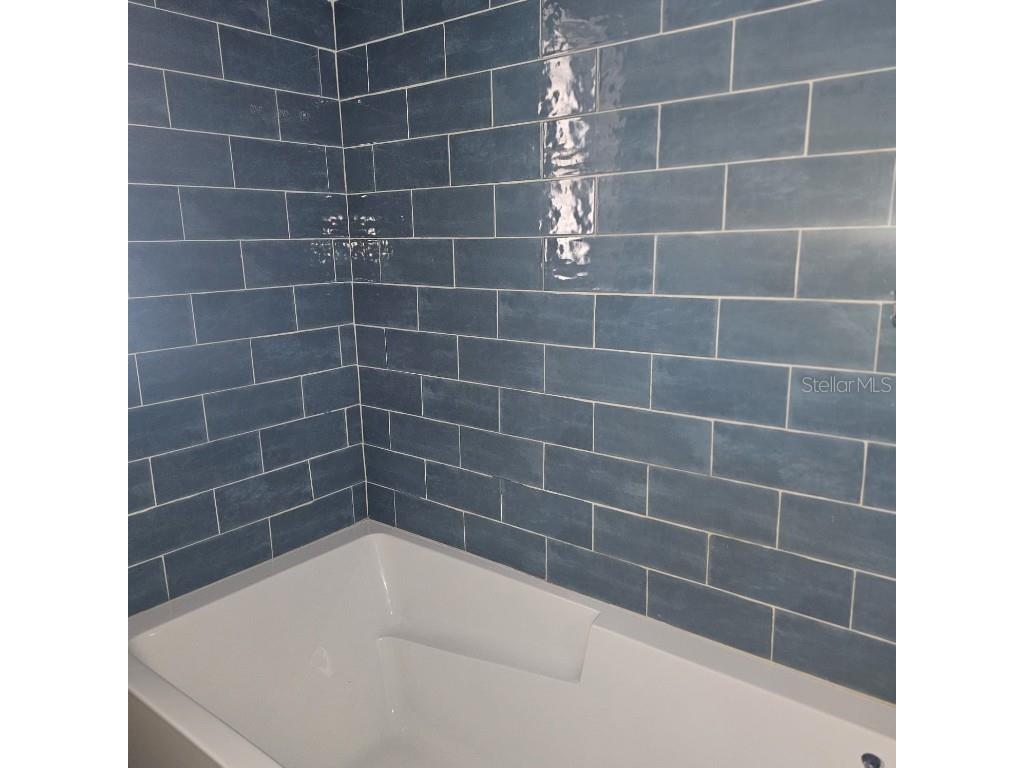 5215 E 17th Avenue Tampa FL 33619 TB8454932 image17