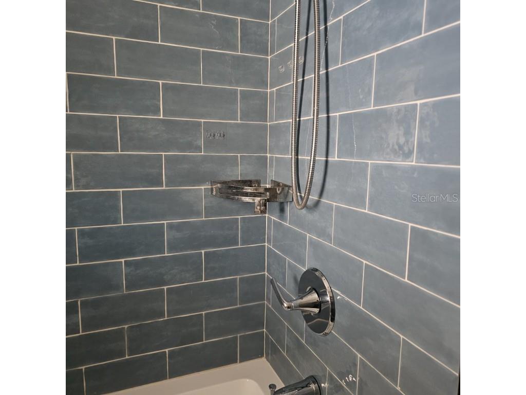 5215 E 17th Avenue Tampa FL 33619 TB8454932 image39