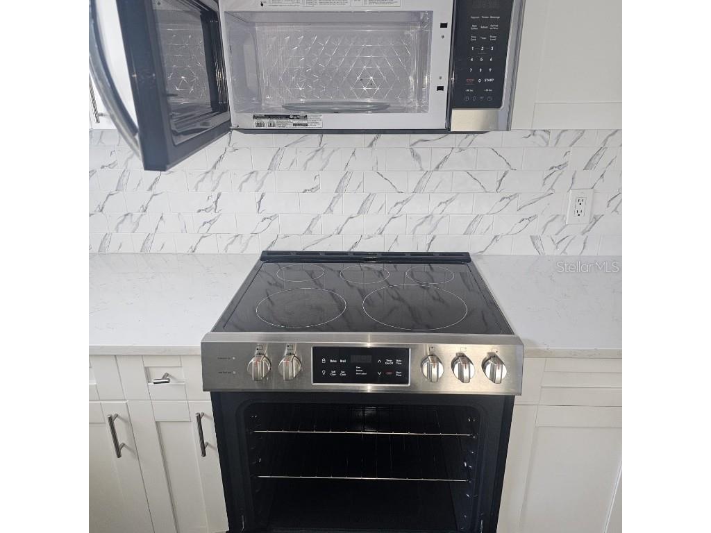 5215 E 17th Avenue Tampa FL 33619 TB8454932 image40