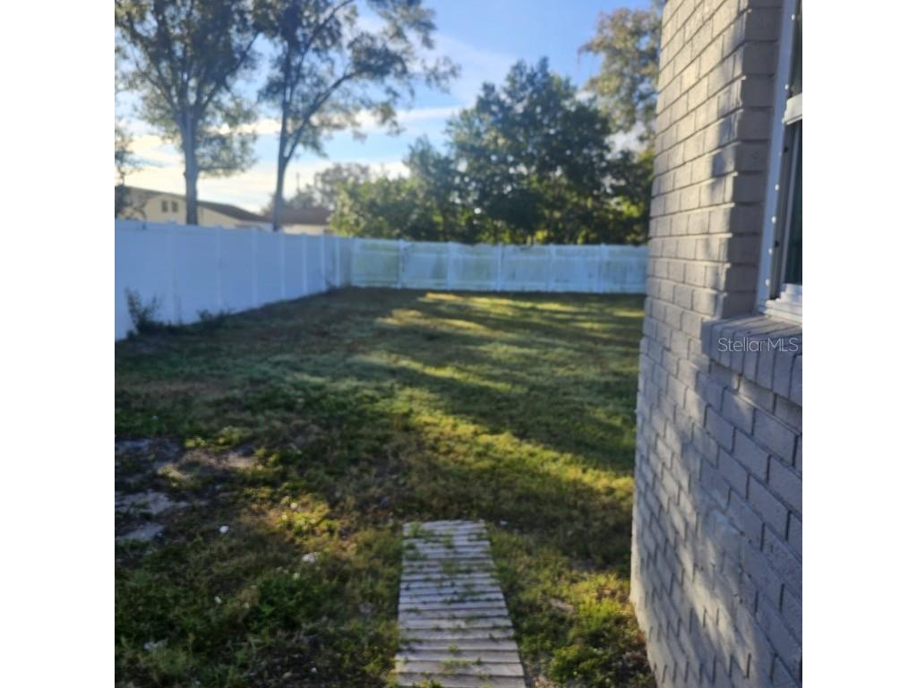 5215 E 17th Avenue Tampa FL 33619 TB8454932 image5