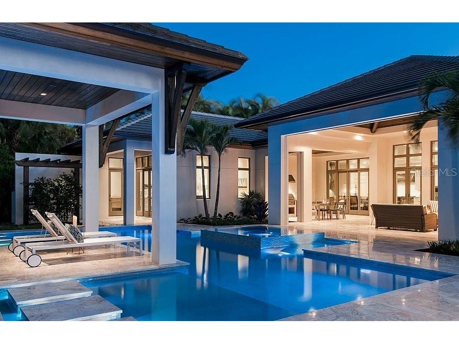 5215 Hidden Harbor Road Sarasota FL 34242 A4669367 image10