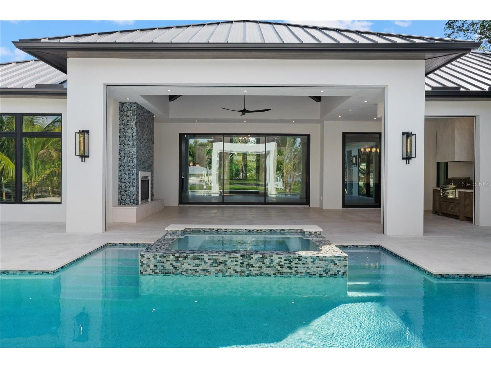 5215 Hidden Harbor Road Sarasota FL 34242 A4699085 image5