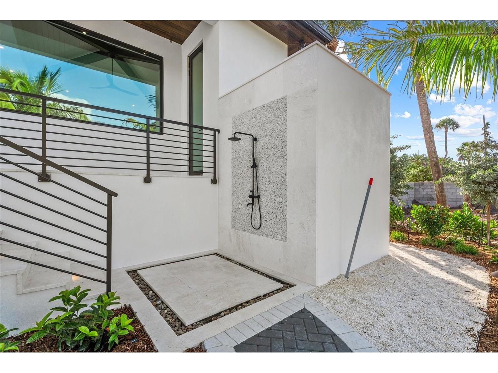 5215 Hidden Harbor Road Sarasota FL 34242 A4699085 image61