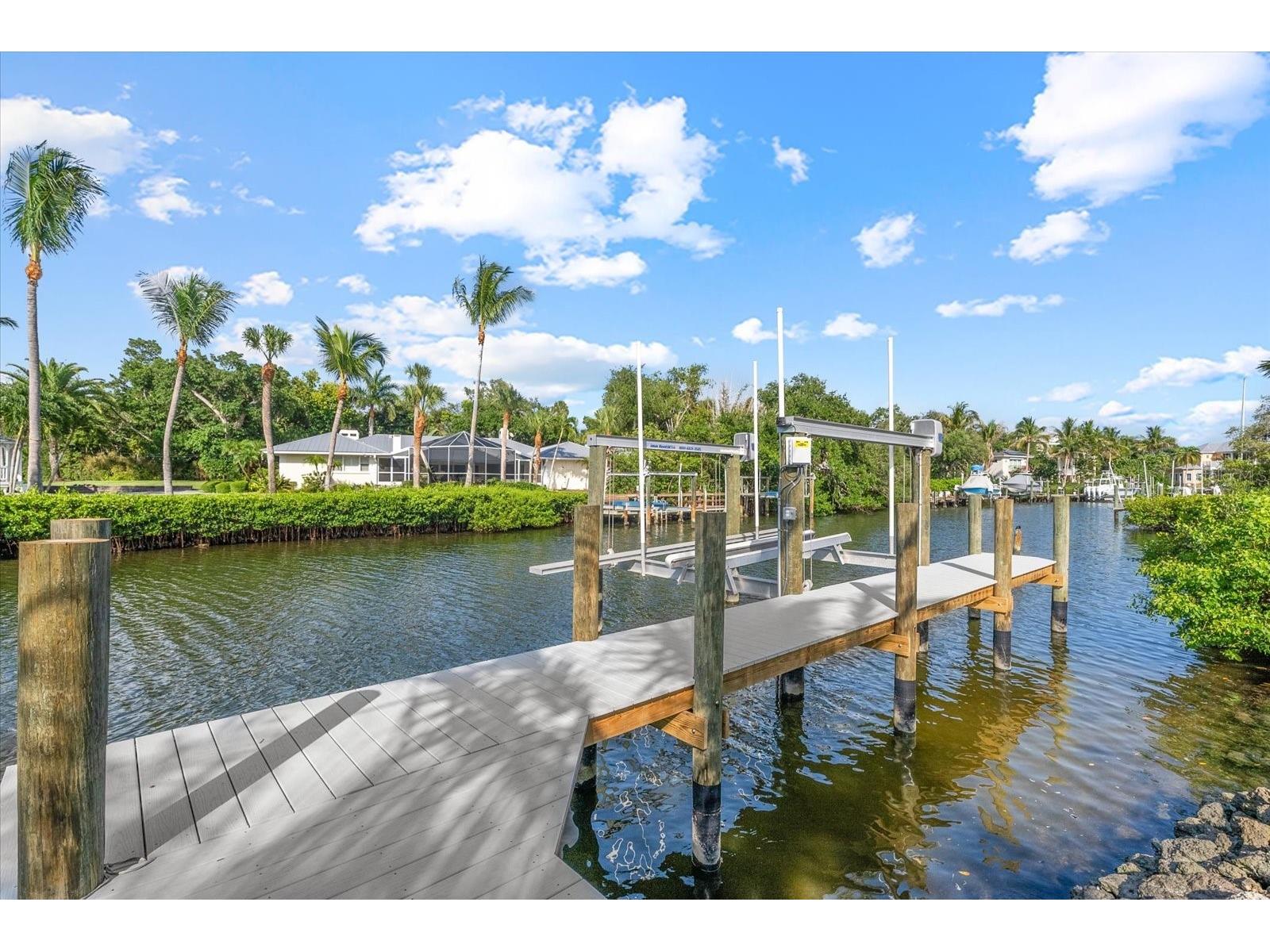 5215 Hidden Harbor Road Sarasota FL 34242 A4699085 image62