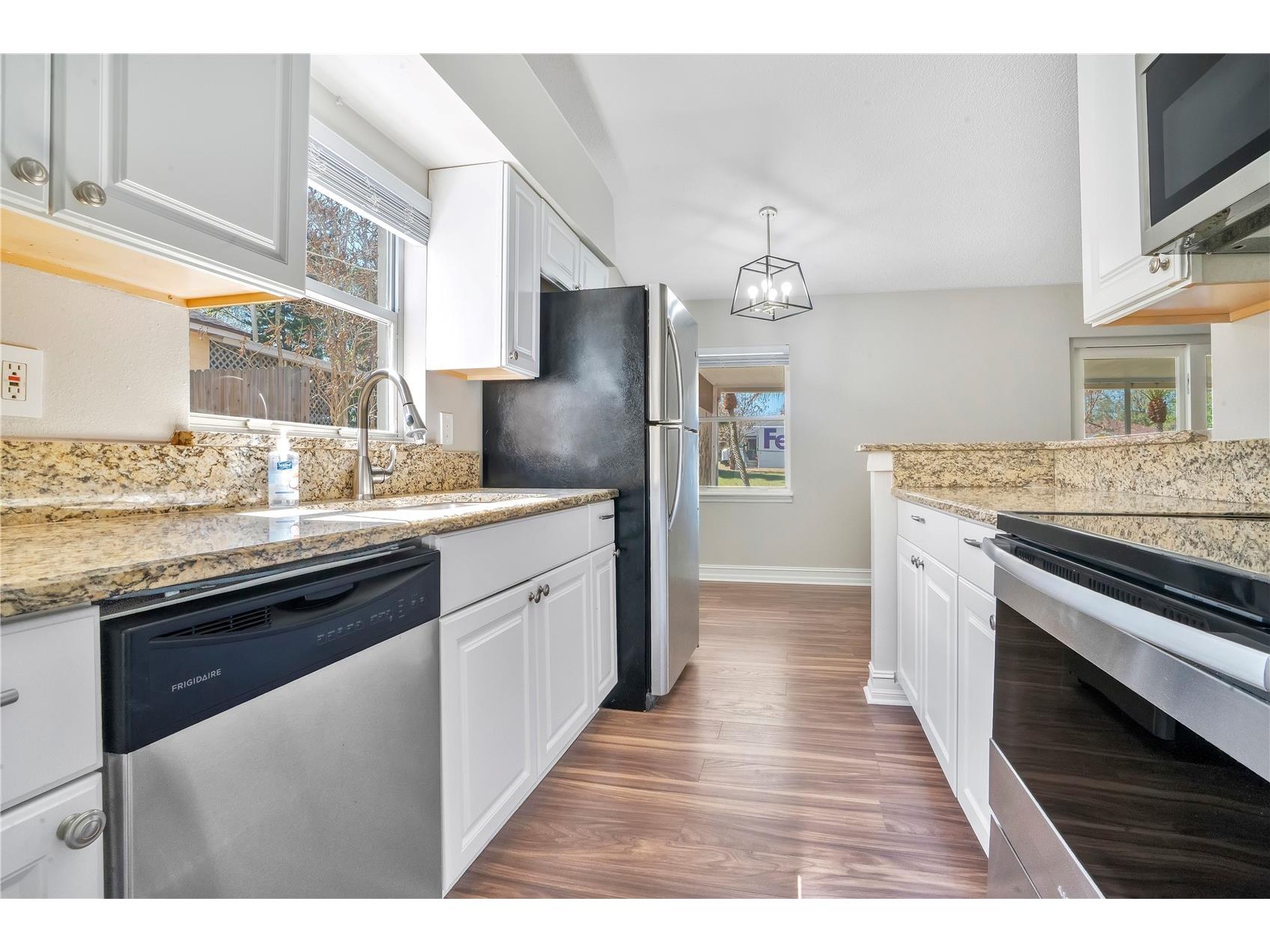 5215 Martinique Drive Lakeland FL 33812 L4959839 image12