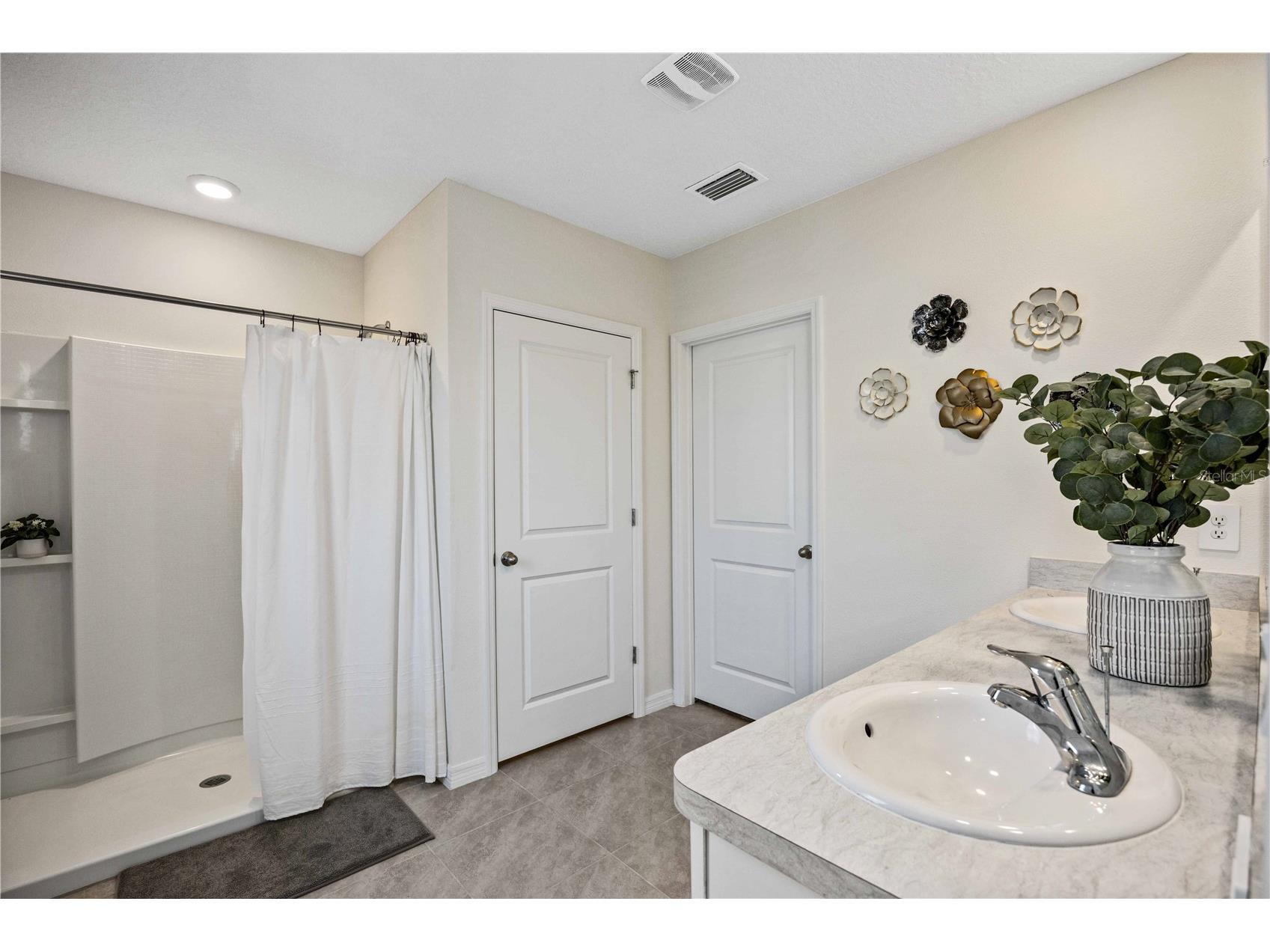 5215 Montelena Cove Bradenton FL 34211 A4668424 image26