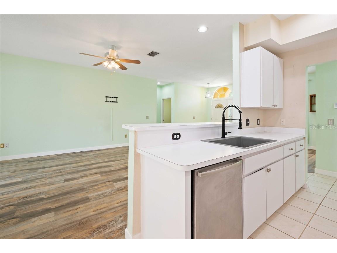 5215 New Brittany Lane Zephyrhills FL 33541 TB8337538 image10