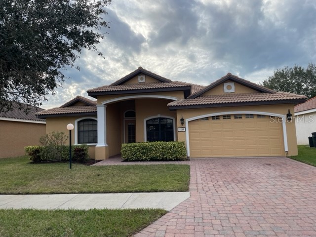 5215 Old Trenton Lane Sarasota FL 34232 A4594292 image1