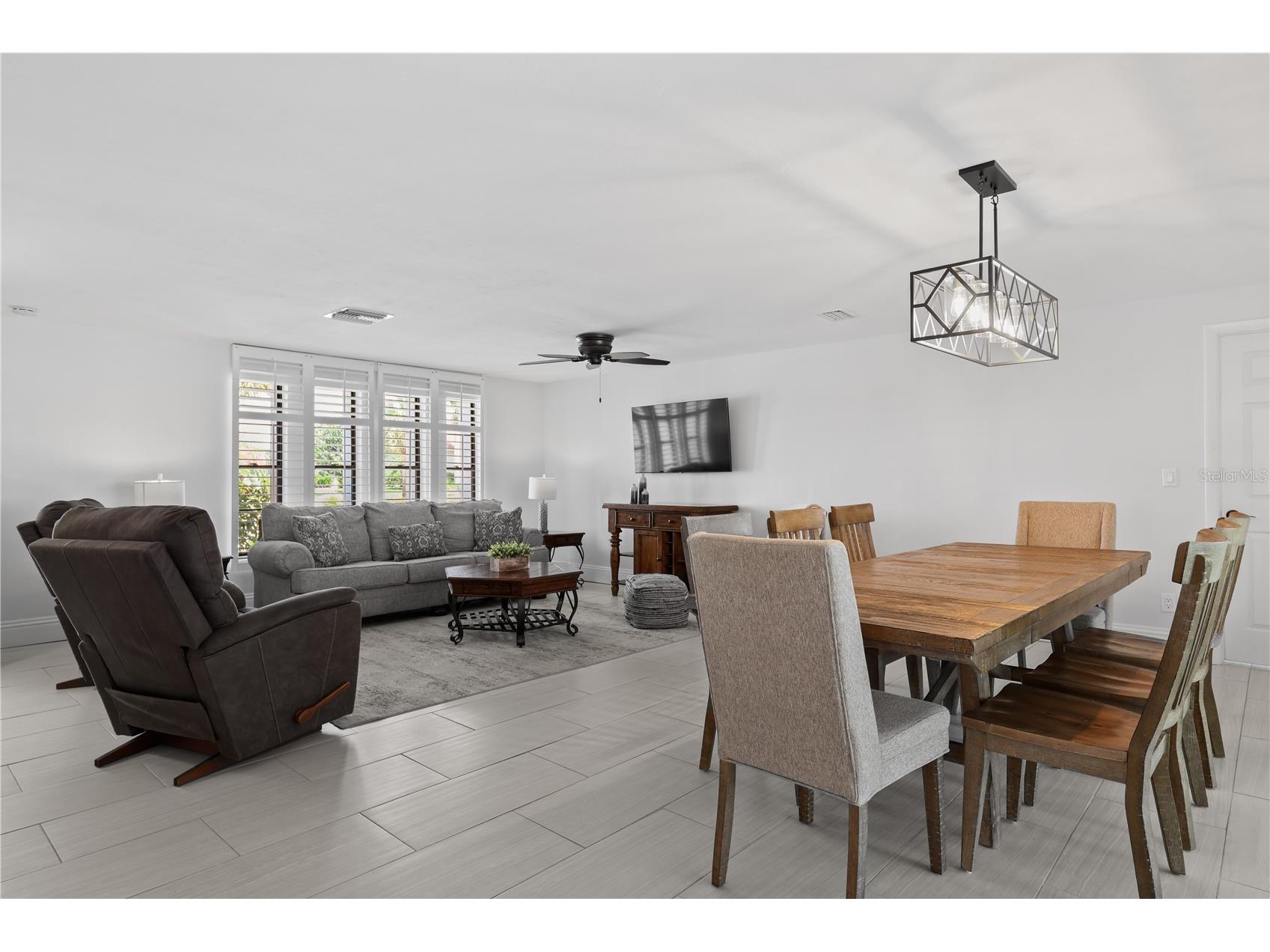 5215 Pelican Boulevard Cape Coral FL 33914 C7526731 image17