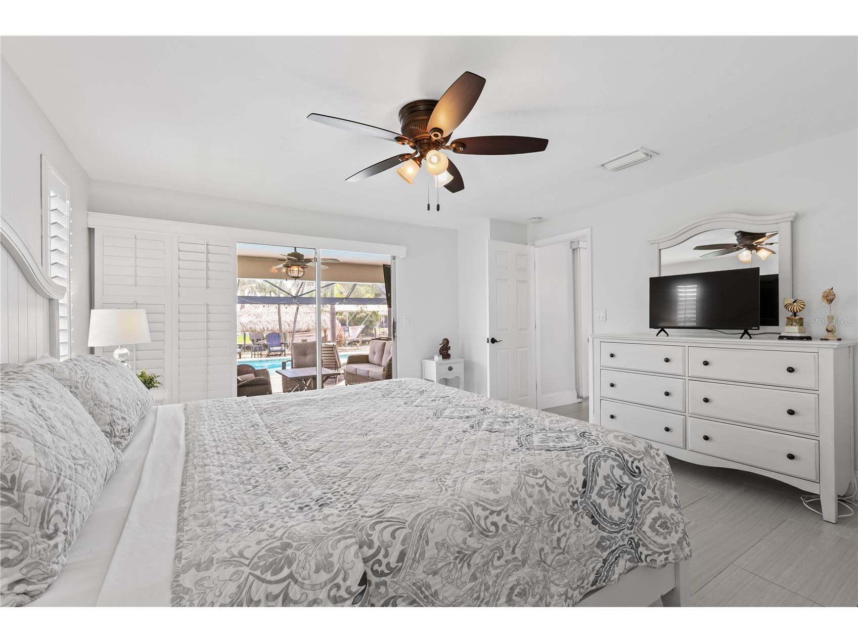 5215 Pelican Boulevard Cape Coral FL 33914 C7526731 image25