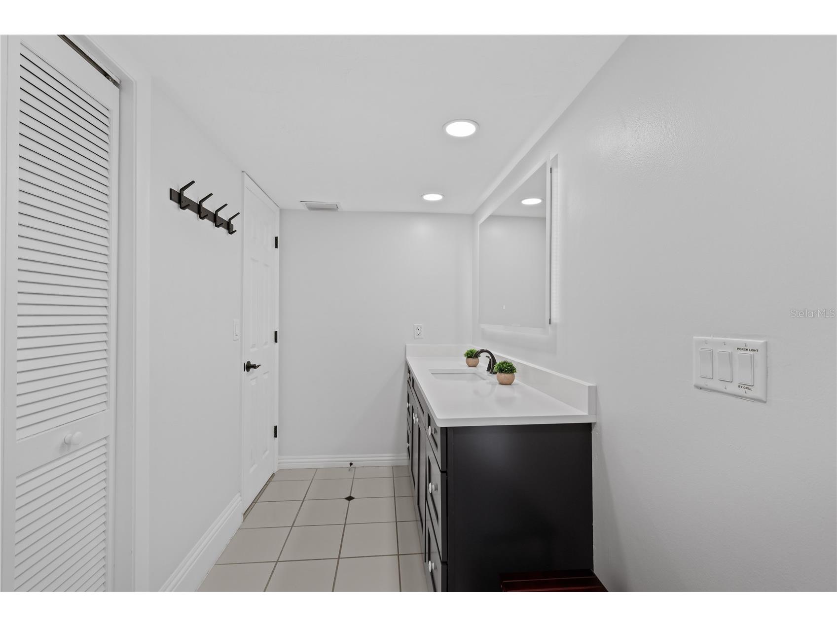 5215 Pelican Boulevard Cape Coral FL 33914 C7526731 image35