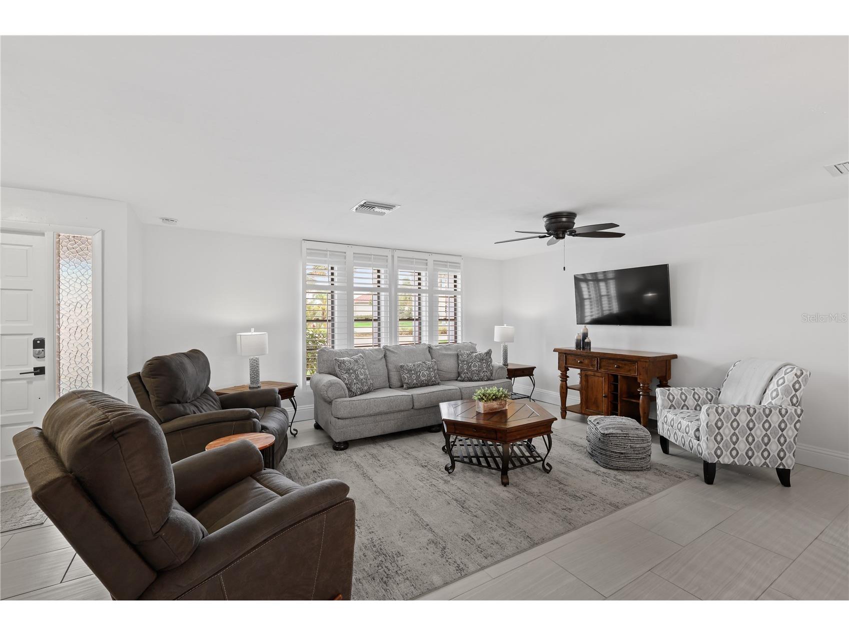 5215 Pelican Boulevard Cape Coral FL 33914 C7526731 image9
