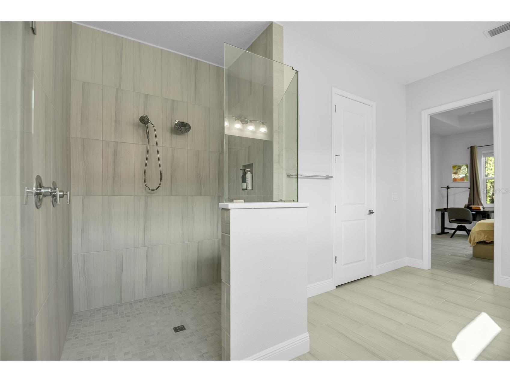 5215 Title Row Drive Bradenton FL 34210 A4685359 image36