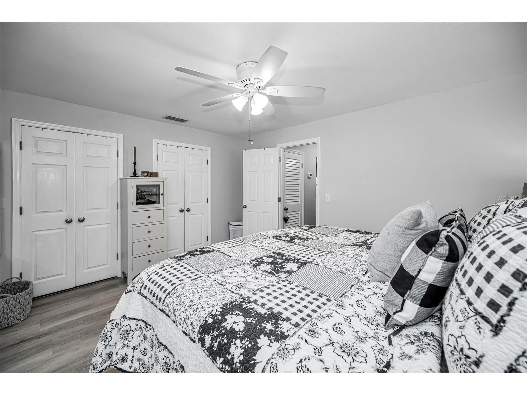 5216 81st Street N #5 Saint Petersburg FL 33709 TB8501889 image24