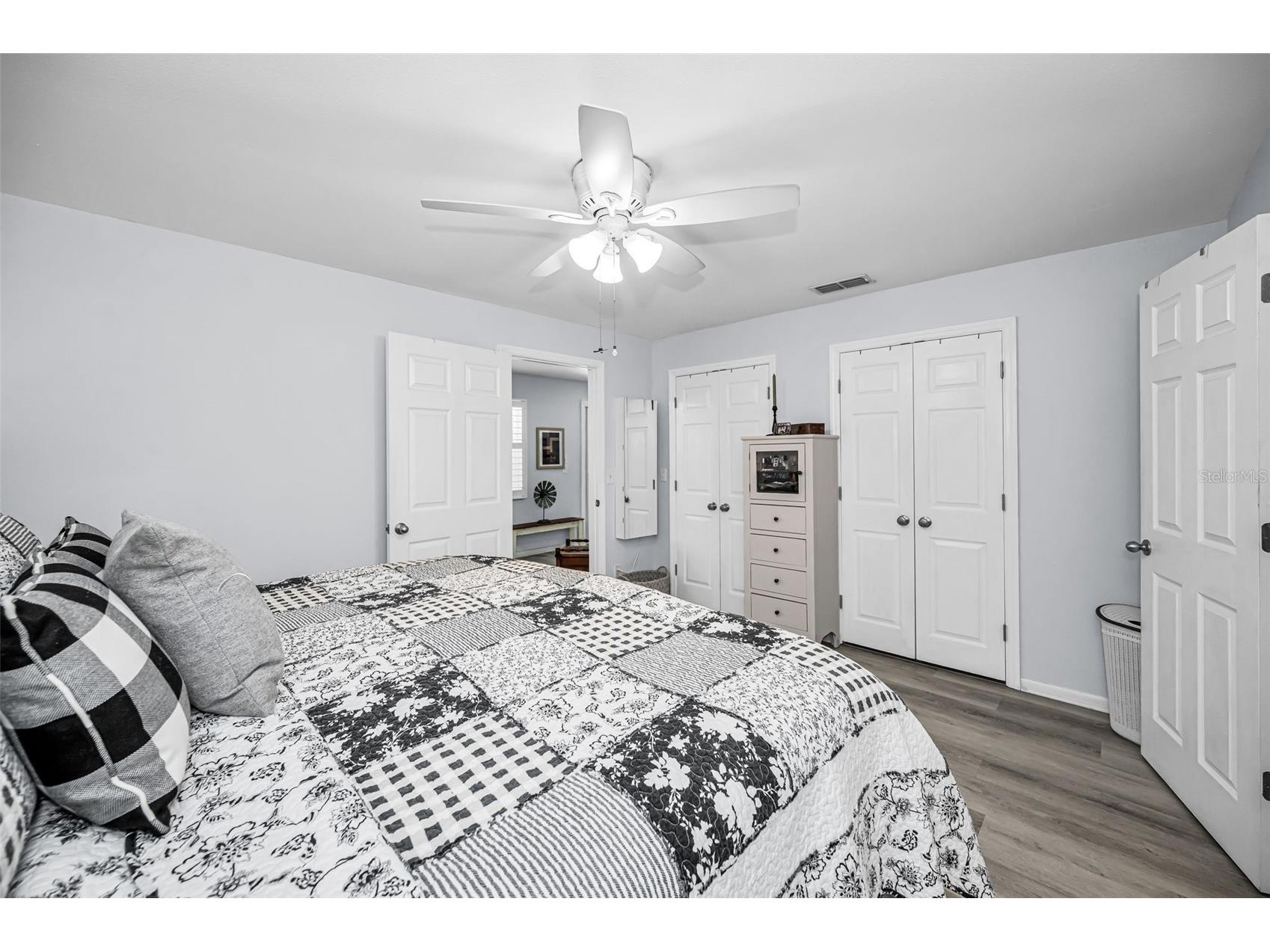 5216 81st Street N #5 Saint Petersburg FL 33709 TB8501889 image25