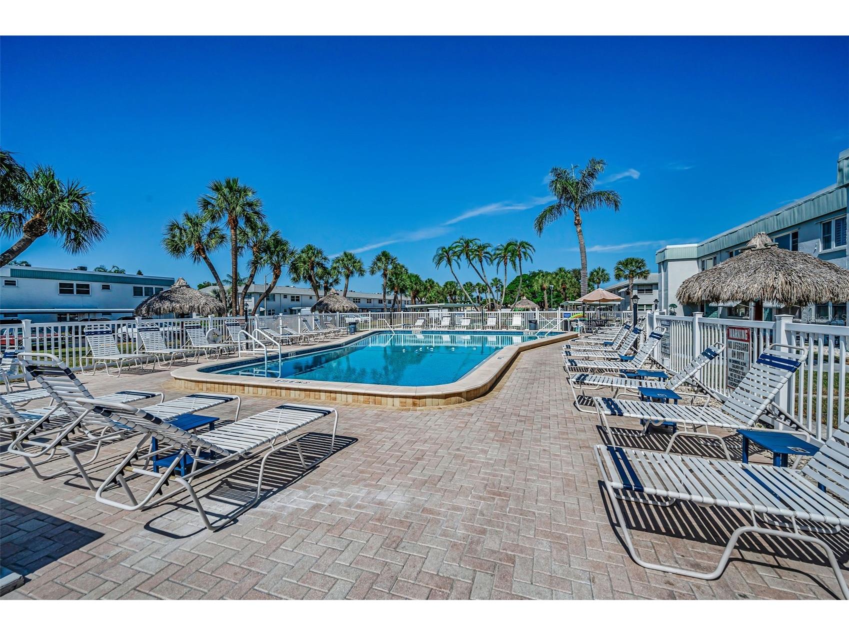 5216 81st Street N #5 Saint Petersburg FL 33709 TB8501889 image37