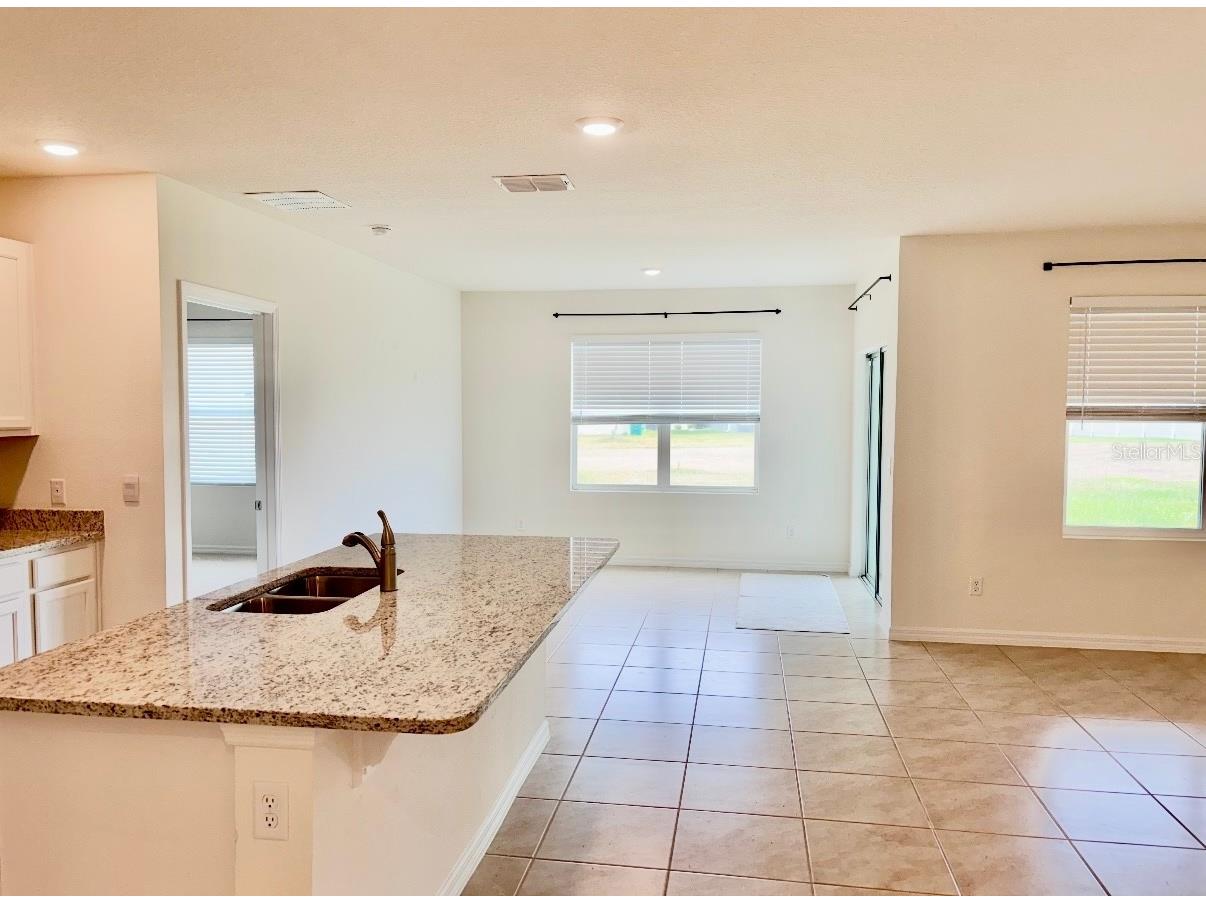 5216 Greenheart Avenue Mount Dora FL 32757 O6410612 image2