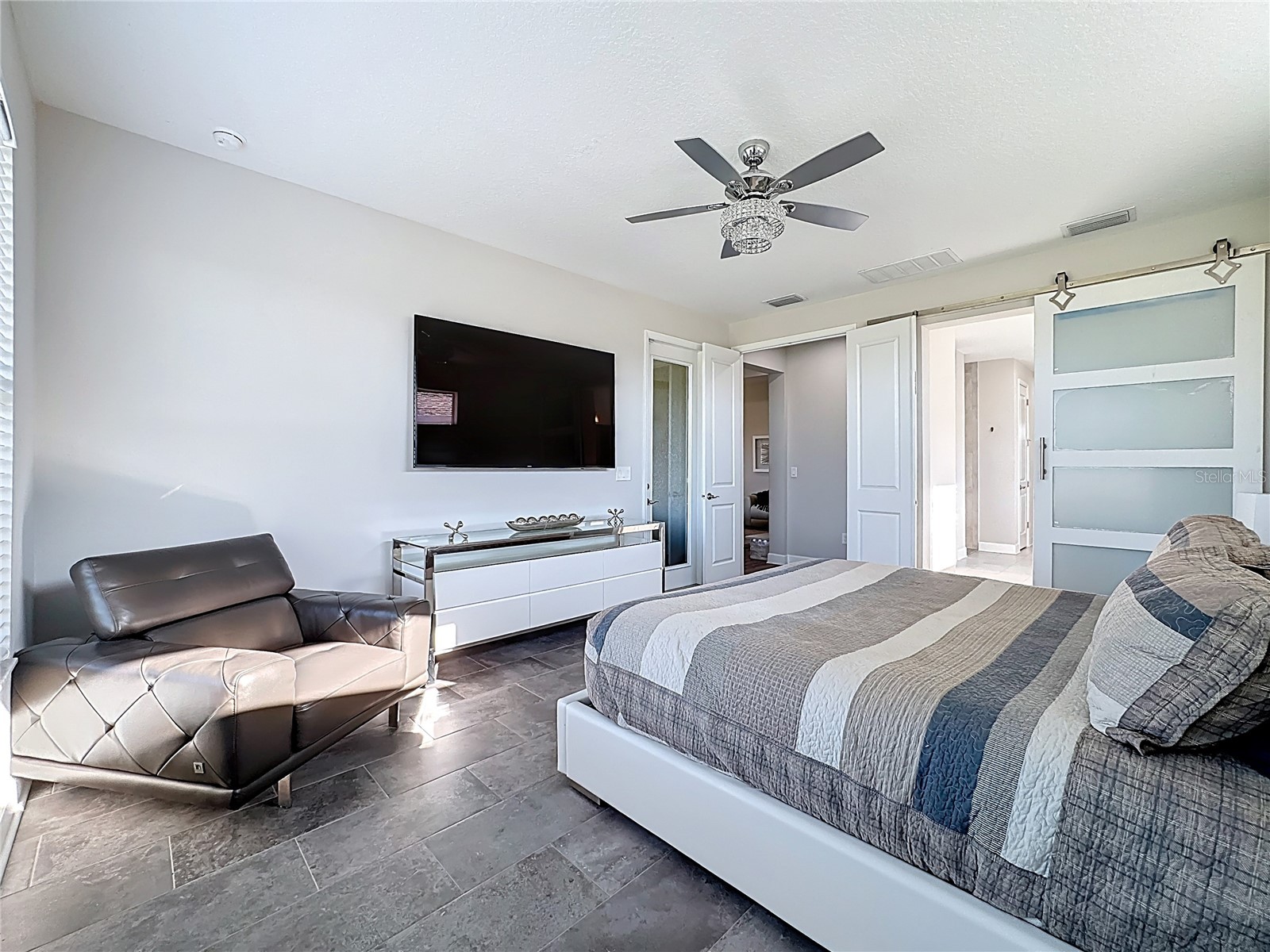 5216 Lake Venice Drive Wimauma FL 33598 TB8483599 image36