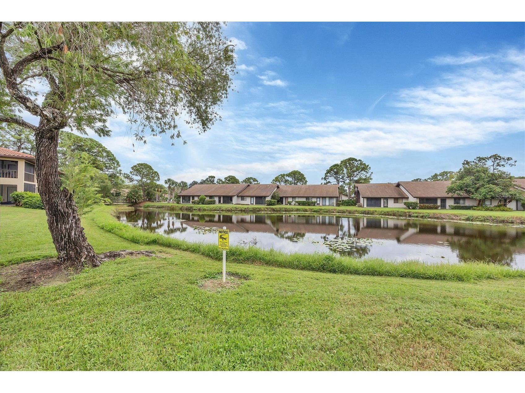 5216 Lake Village Drive #71 Sarasota FL 34235 A4664785 image40