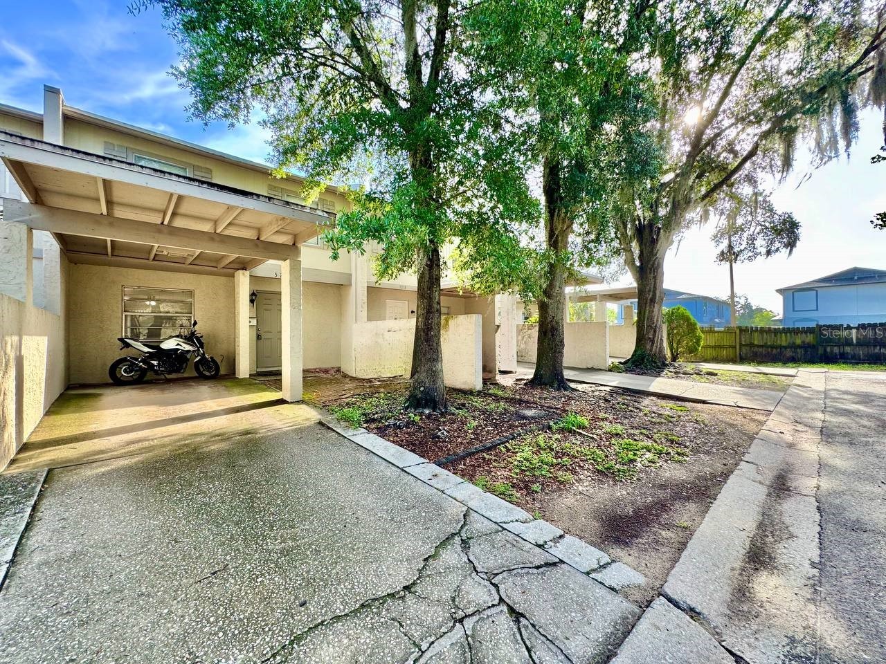 5216 Tennis Court Circle #5216 Tampa FL 33617 TB8512274 image2