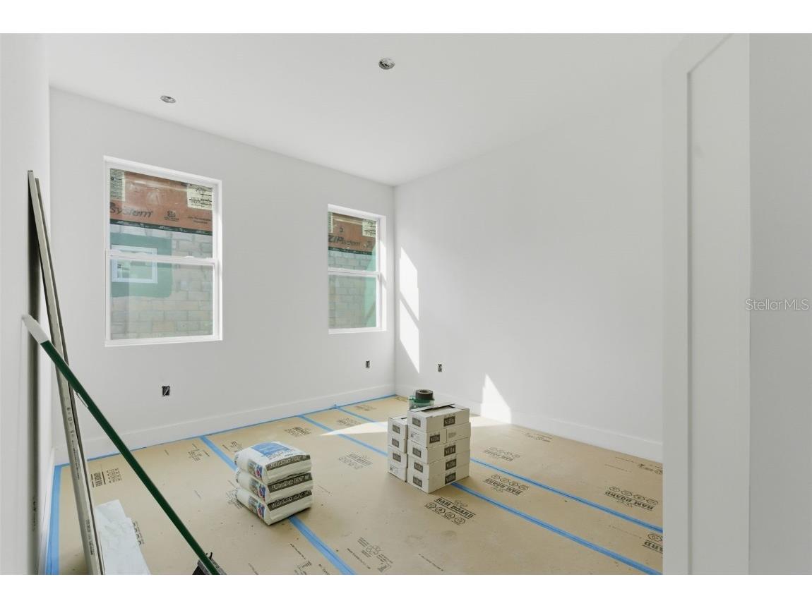 5217 4th Avenue S Saint Petersburg FL 33707 TB8432739 image11