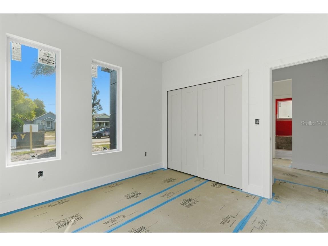 5217 4th Avenue S Saint Petersburg FL 33707 TB8432739 image13