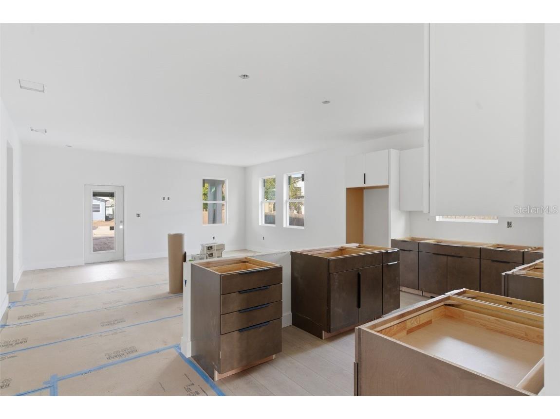 5217 4th Avenue S Saint Petersburg FL 33707 TB8432739 image8