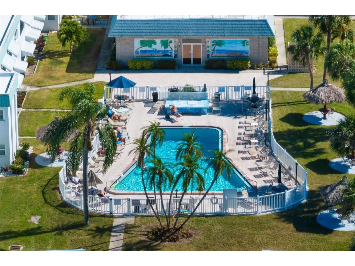 5217 81st Street N #14 Saint Petersburg FL 33709 A4667035 image15